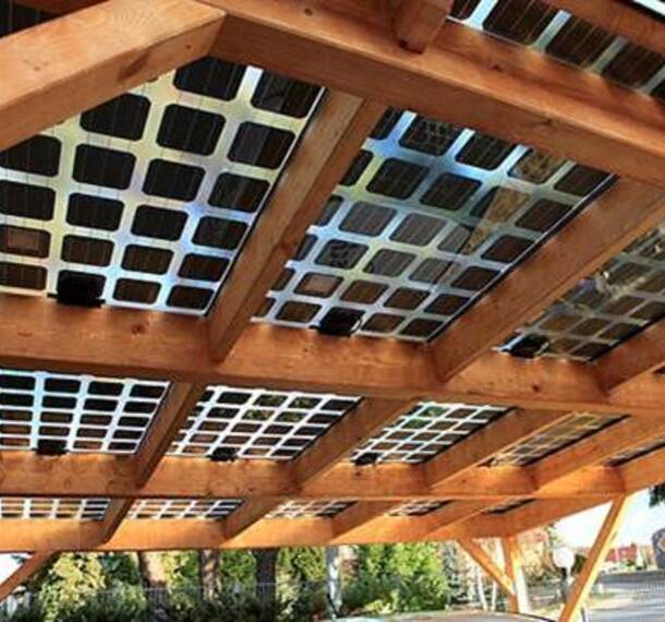 Idee Mit Solarzellen bestückte überdachte Rad-Schnellwege